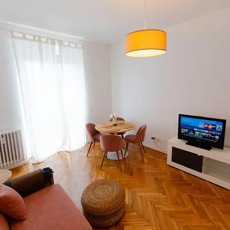 Lejlighed Casa Soperga, Corso Buenos Aires, Loreto, Milano