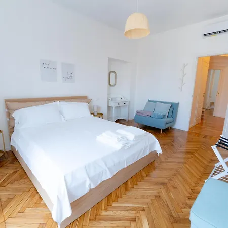 Lejlighed Casa Soperga, Corso Buenos Aires, Loreto, *